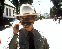 Happy, Texas (1999)