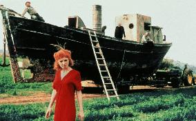 27 Missing Kisses (2000)