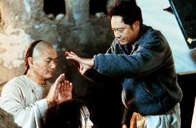 Crouching Tiger, Hidden Dragon (2000)