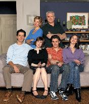 Happy Family (2003)