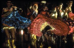 Moulin Rouge! (2001)