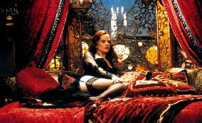 Moulin Rouge! (2001)