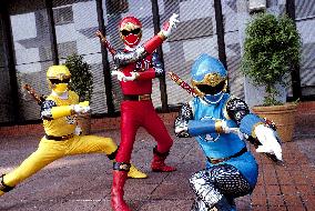 Power Rangers Ninja Storm (2003)