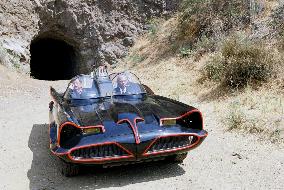Return To The Batcave: The Mis (2003)
