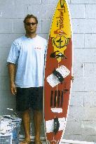 Riding Giants (2004)