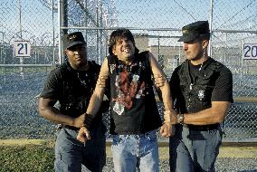 Run Ronnie Run! (2002)