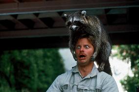 Saving Silverman (2001)