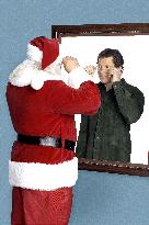 Single Santa Seeks Mrs. Claus (2004)
