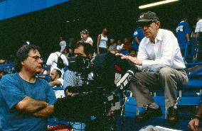 Small Time Crooks (2000)