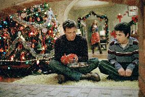 Surviving Christmas (2004)