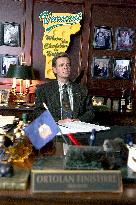 Thank You For Smoking (2005)