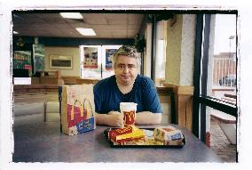 The Devil And Daniel Johnston (2005)