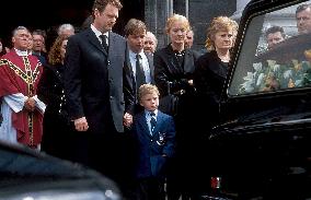 Veronica Guerin (2003)