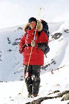 Eight Below (2006)