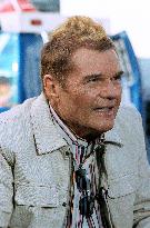 For Your Consideration (2006)