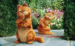Garfield:A Tail Of Two Kitties (2006)