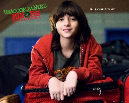 Grounded: Unaccompanied Minors (2006)