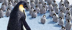 Happy Feet (2006)