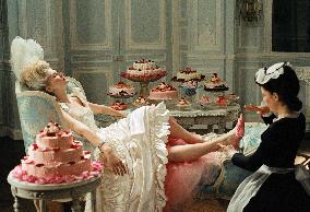 Marie Antoinette (2006)