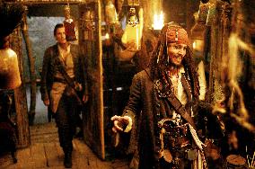 Pirates Of The Caribbean: Dead (2006)