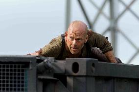 Live Free Or Die Hard (2007)