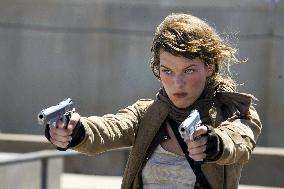 Resident Evil: Extinction (2007)