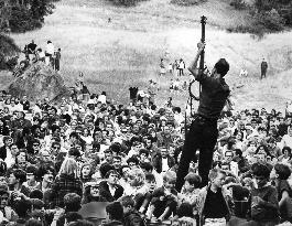 Pete Seeger: The Power Of Song (2007)