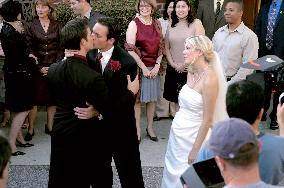 Kiss The Bride (2007)