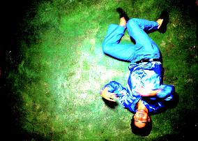 The Dead Girl'S Feast (2008)