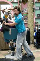 You Don'T Mess With The Zohan (2008)