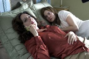 Surviving My Mother (2007)
