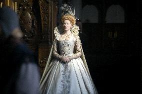 Elizabeth: The Golden Age (2007)