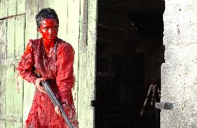 Frontier; Frontiers (2007)