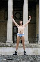 The Boat That Rocked (2009)