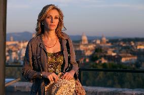 Eat Pray Love (2010)