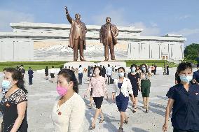 Scenes in Pyongyang