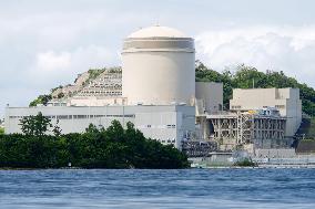 Mihama nuclear unit becomes Japan's 1st to operate beyond 40-yr limit