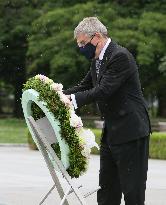 IOC chief Bach visits Hiroshima