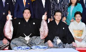 Sumo: Terunofuji becomes 73rd yokozuna