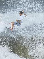 Tokyo Olympics: Surfing