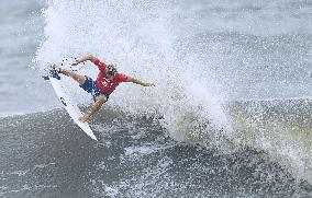 Tokyo Olympics: Surfing