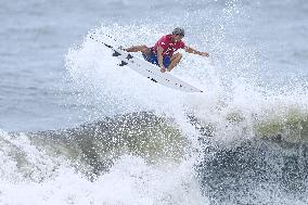 Tokyo Olympics: Surfing