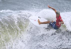 Tokyo Olympics: Surfing