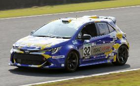 Hydrogen-powered motor racing