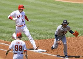 Baseball: Astros vs. Angels