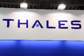 Logo of the Thales Group