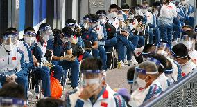Para athletes arrive in Japan