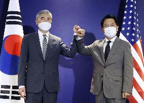 U.S., S. Korea nuclear envoys meet in Seoul