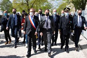 Emmanuel Macron Visits A Primary School - Melun