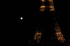 Super Moon - Paris